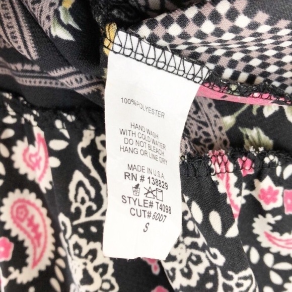 Runway Story floral ruffle crop top - Picture 6 of 7